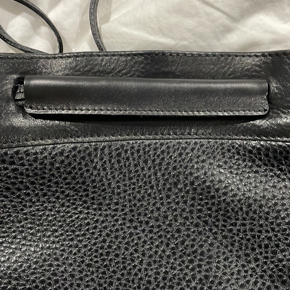 Vintage Brave 1992 leather backpack with internal pockets - Picture 9 of 9